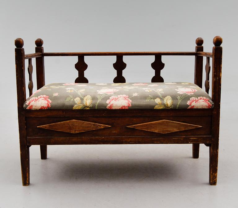 SOFFA, 1800-talets första hälft.