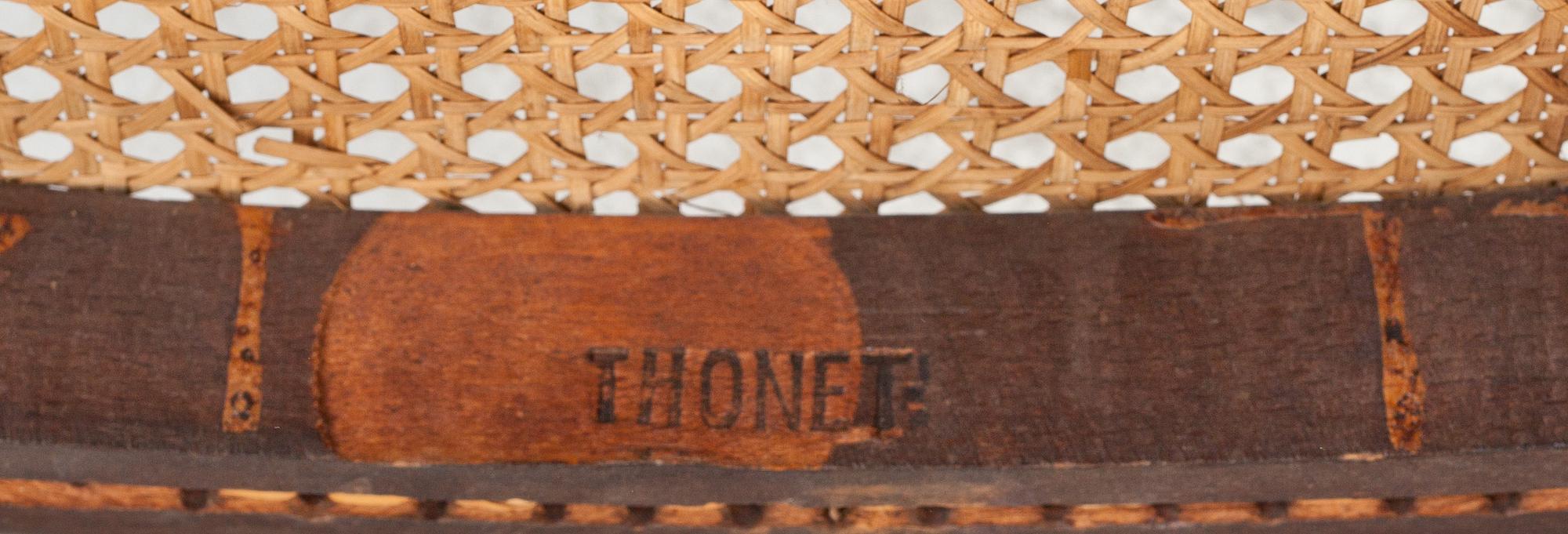 KARMSTOL och STOLAR, 3 st, bl a Thonet, 1900-tal.