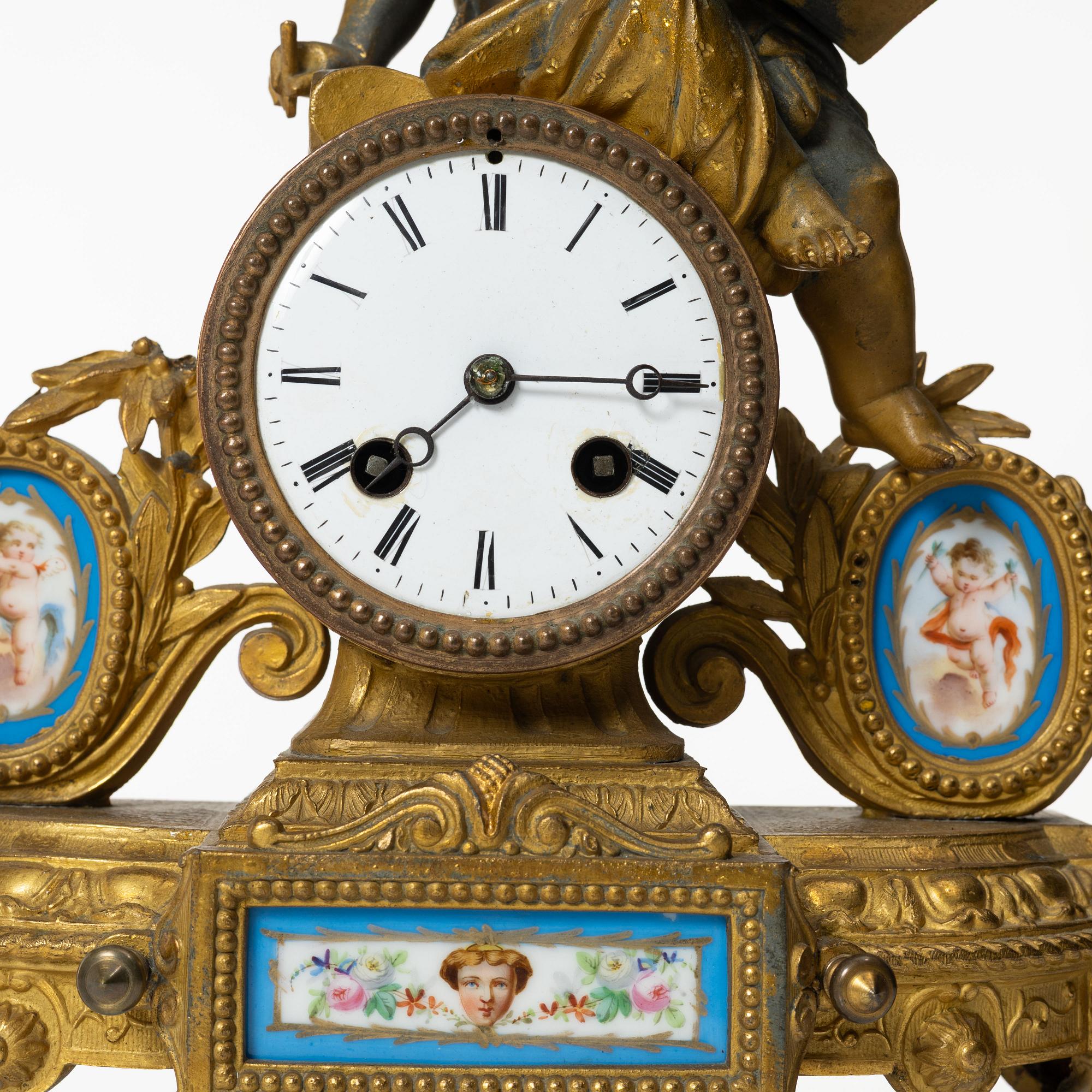 Bordspendyl, Frankrike, omkring år 1900. Louis XVI-stil.