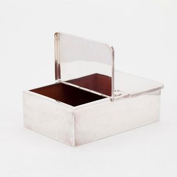 RALPH LAUREN, a silver colored jewellerybox.