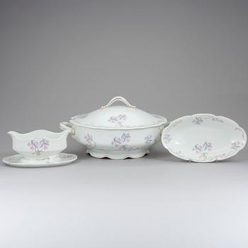 MATSERVIS, 57 delar, porslin, Rosenthal, 1900-talets första hälft.