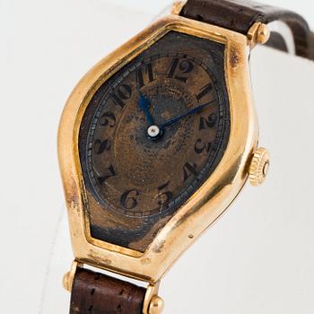 PATEK PHILIPPE & Cie, Tonneau.