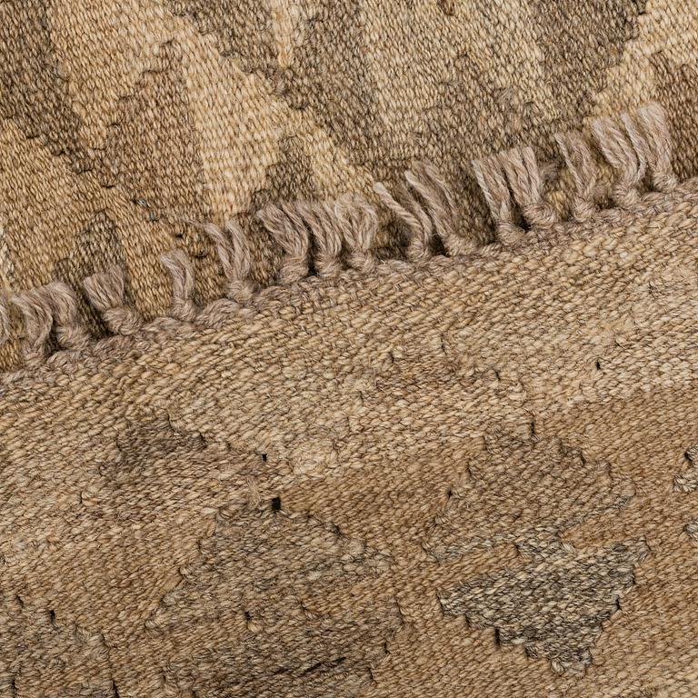 A RUG, Kilim, ca 247 x 147 cm.