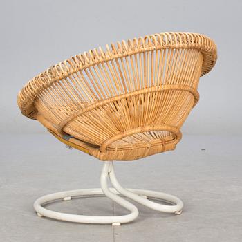 SNURRFÅTÖLJ, 1960-tal.