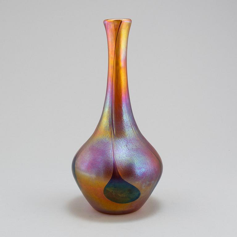 A John Ditchfield glass vase. Second half of the 20th century.