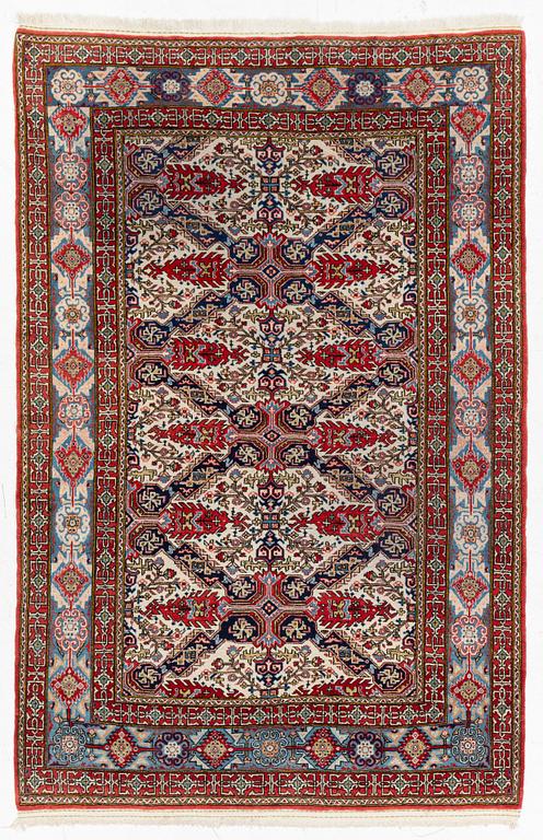 A semi-antique Ghom/Ardebil rug, c. 210 x 137 cm.