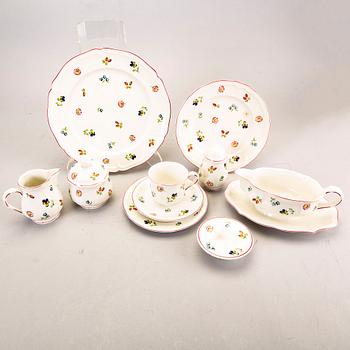 Servis 49 dlr "Petite Fleur", Villeroy & Bosch, 1900-talets slut, porslin.