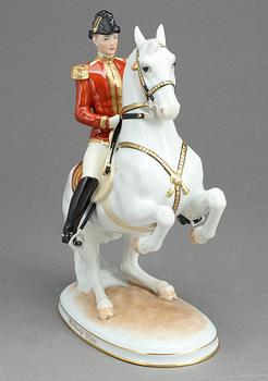FIGURIN, porslin,  Wien 1900-tal.