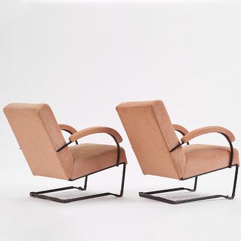 Arthur Lindqvist, a rare pair of armchairs model "D", Lindqvists Smidesfabrik, Grythyttan, 1930s.