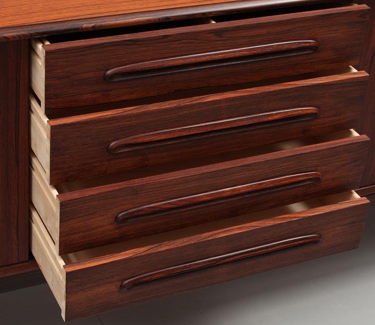 SIDEBOARD, Troeds, Bjärnum, 1950-tal.