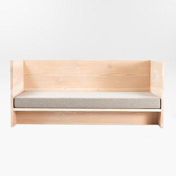 Claesson Koivisto Rune, soffa, ed 3/4 för Wästbergs, 2022.