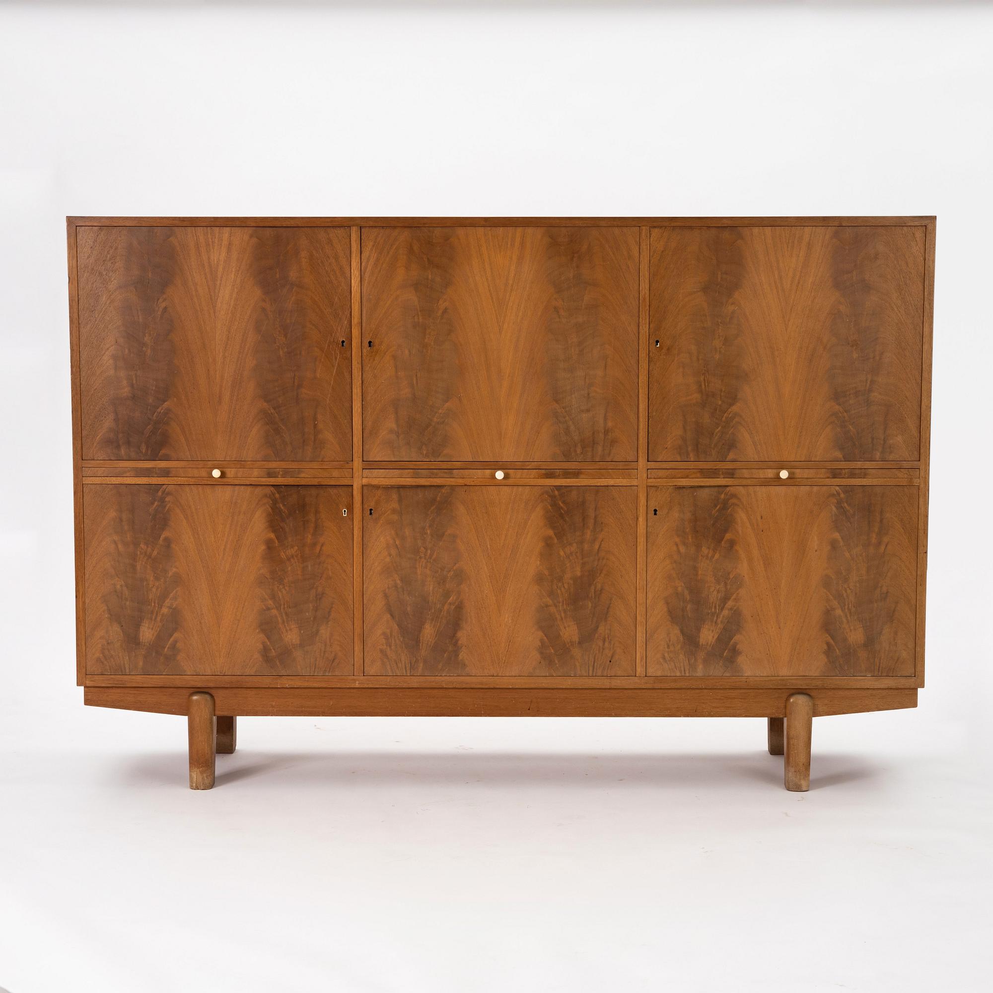 Carl-Axel Acking, a cabinet / sideboard, cabinetmaker G Karlsson for the Stockholm Craft association, 1940-50s.