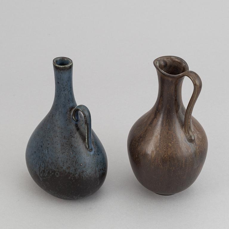 Gunnar Nylund, a set of five stoneware vases, a jug and a bowl, Rörstrand, 1950's/1960's.