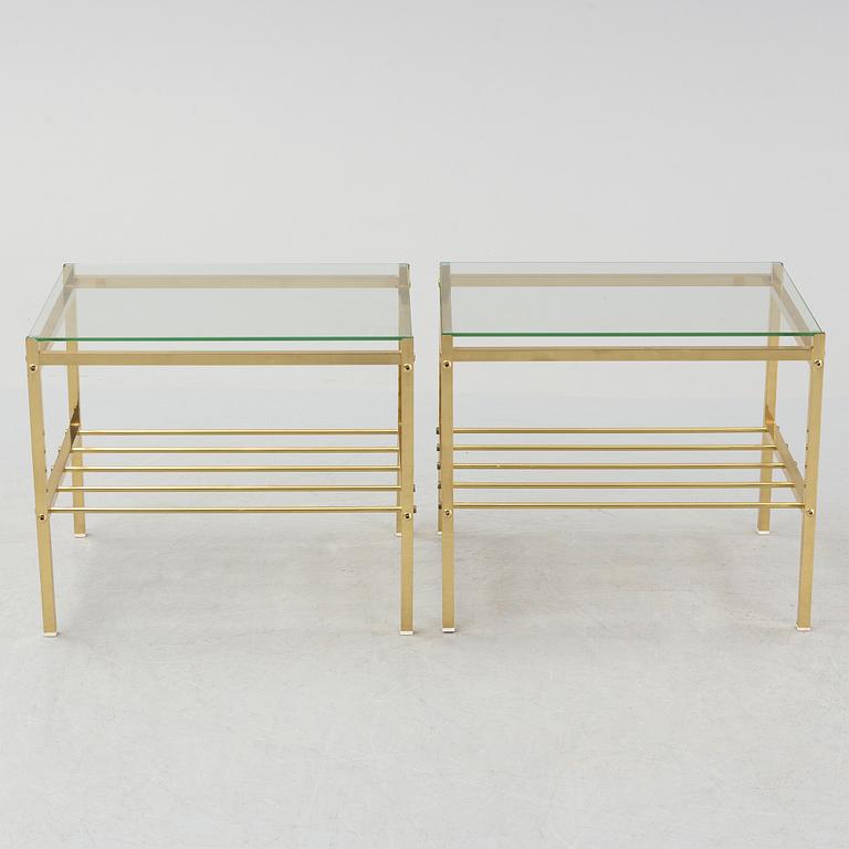 A pair of bedside tables, second half of the 20th Century.