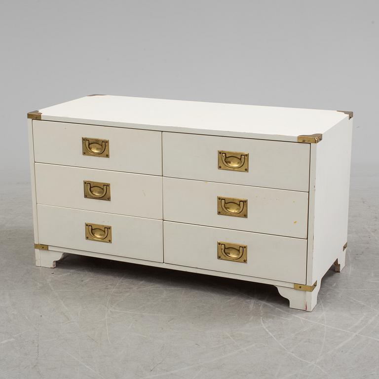 A 1970's chest of drawers.