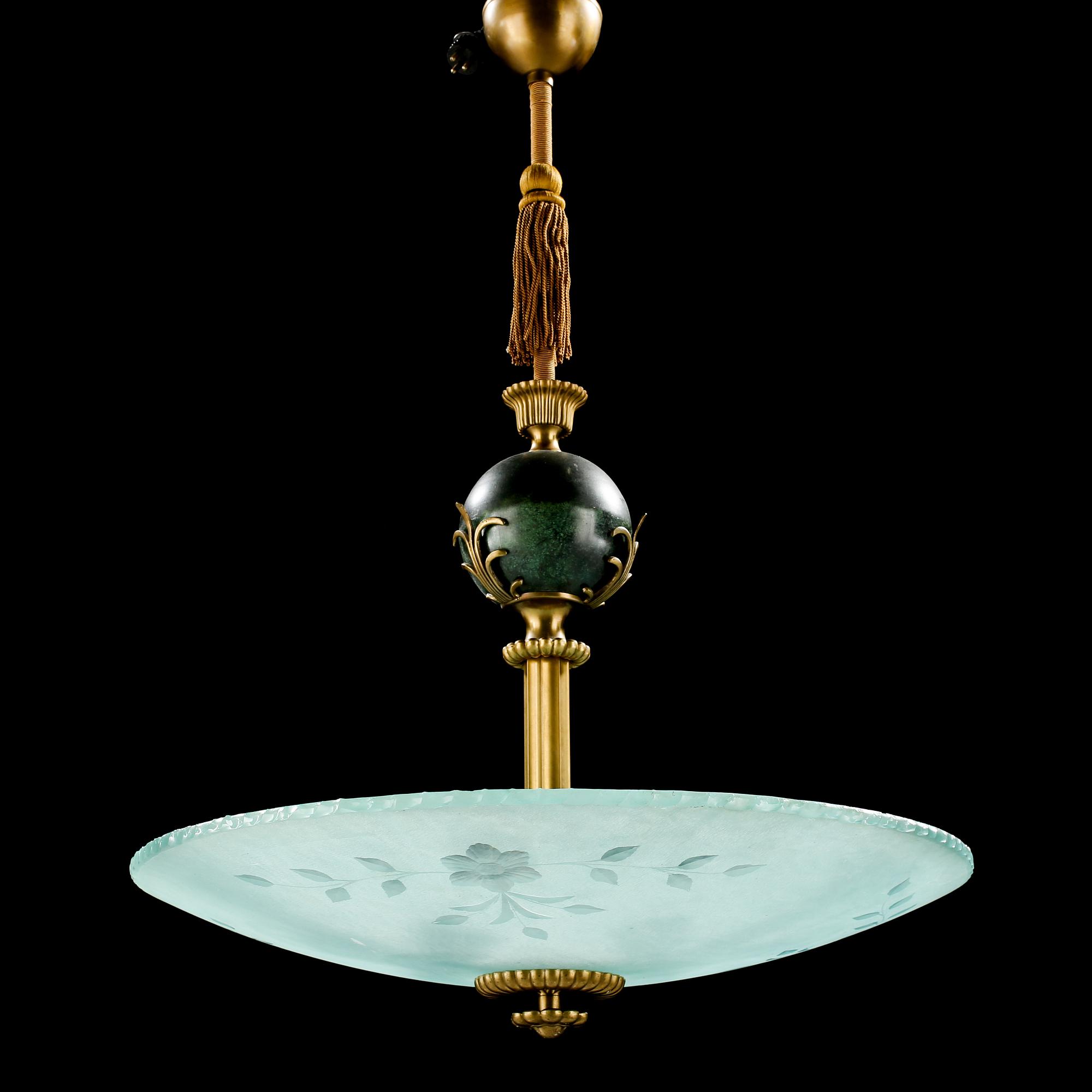 TAKLAMPA, Sverige, 1900-talets andra kvartal. Höjd ca 80 cm.