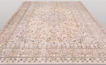 A carpet, Oriental, ca 400 x 290 cm.