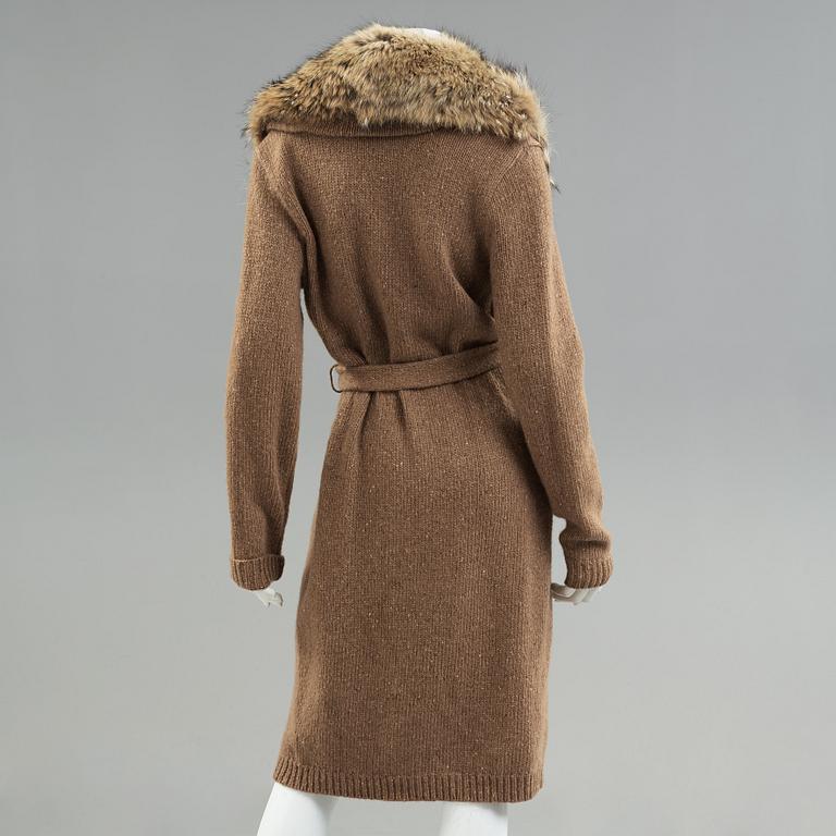Long cashmere cardigan with fur collar from ralph Lauren.