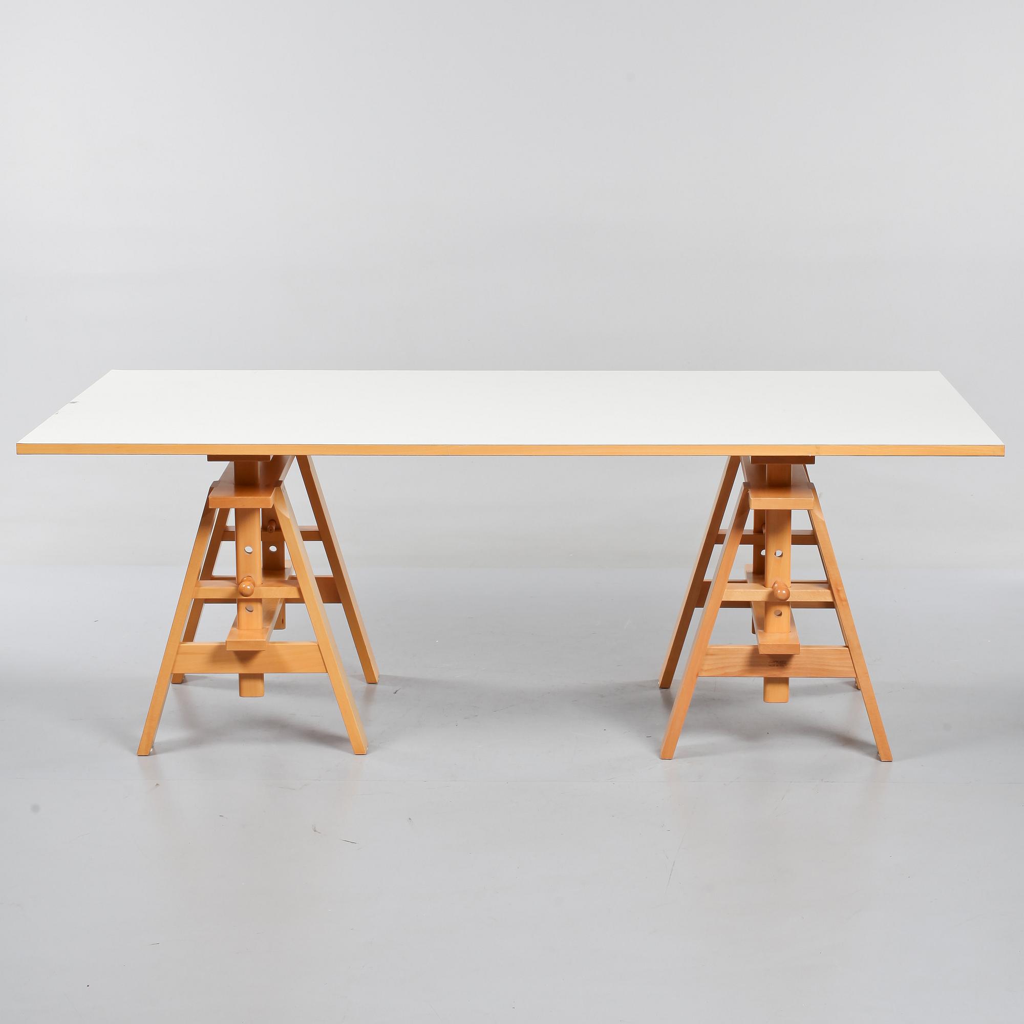 ARBETSBORD, "Leonardo", Achille & Pier Giacomo Castiglione för Zanotta, Italien, formgivet 1969.