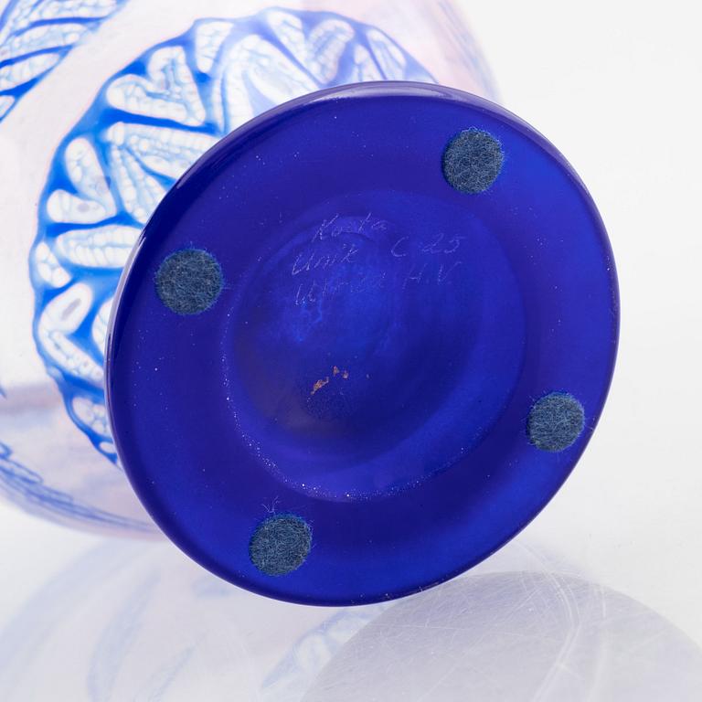 Ulrica Hydman-Vallien, a unique 'graal' glass vase, Kosta Boda.