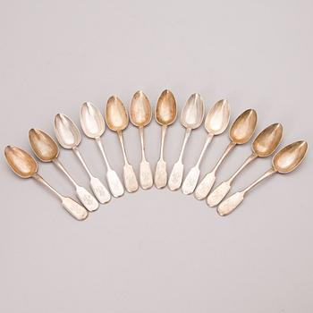 Set of twelve silver spoons by Grachev, maker's mark K.P., Saint Petersburg 1898-1908.