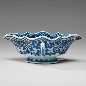 A blue and white sauce boat, Qing dynasty, 18th Century.