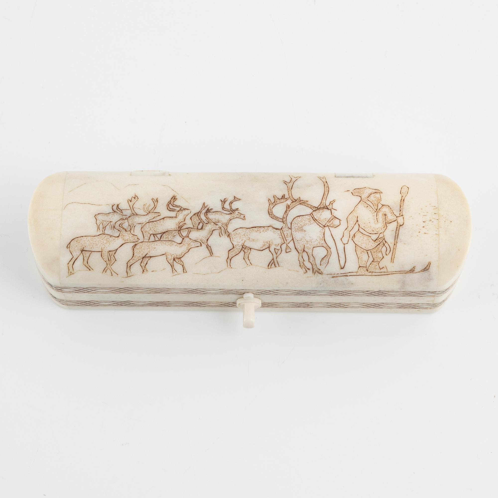 A reindeer horn knife in box by Bertil Fällman, signed.