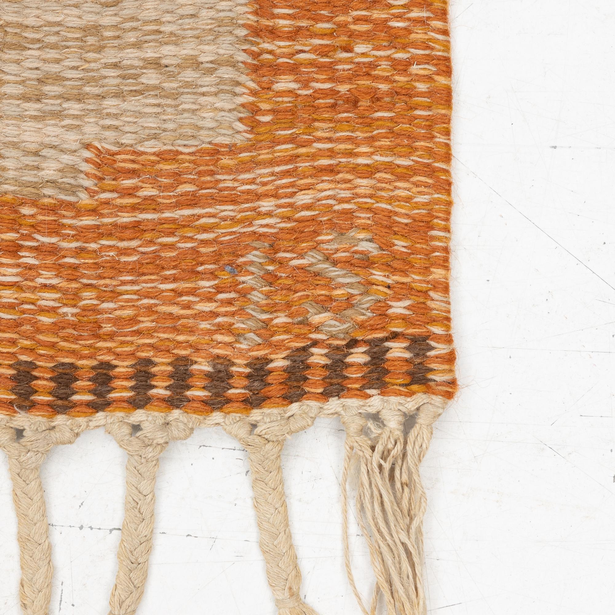 Ingegerd Silow, a flat weave rug, signed, c. 200 x 137 cm.
