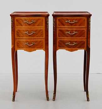 LAMPBORD, 1 par, rokokostil, 1900-talets andra hälft.