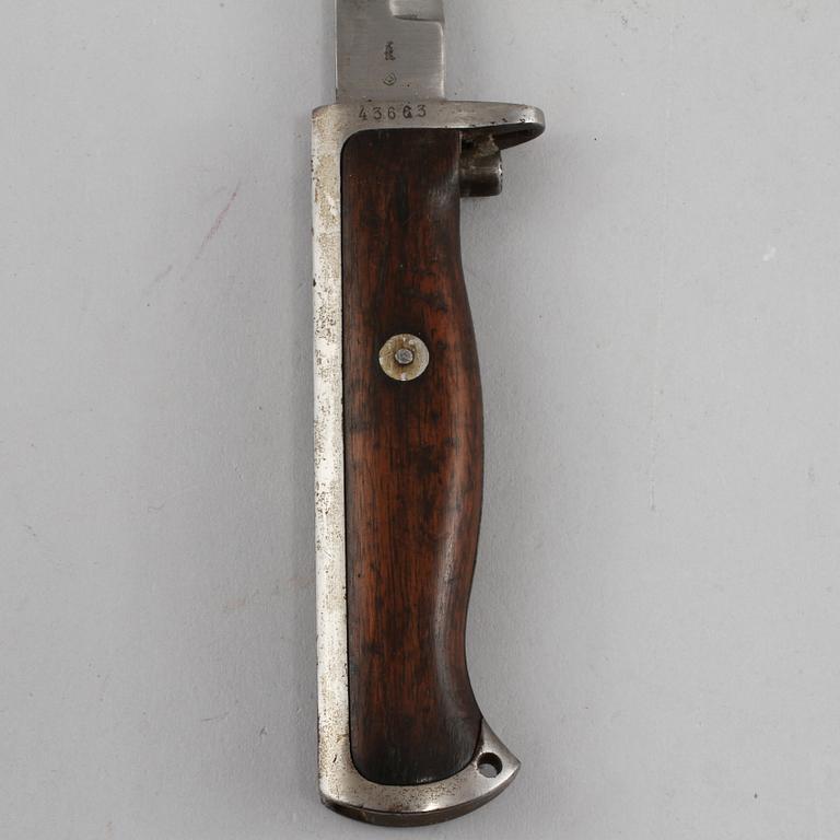 BAJONETTER, ett par, Sverige, 1900-tal.