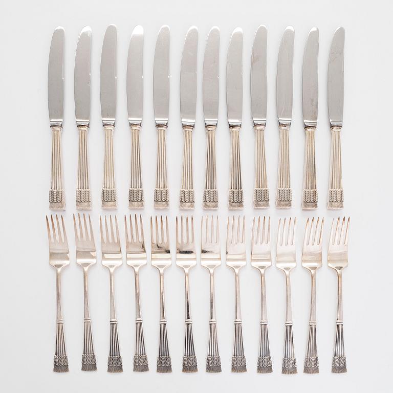 Mauno Honkanen, bestickuppsättning, 36 delar, silver, "Tähkä", Tillander, Helsingfors 1975 och 1978.