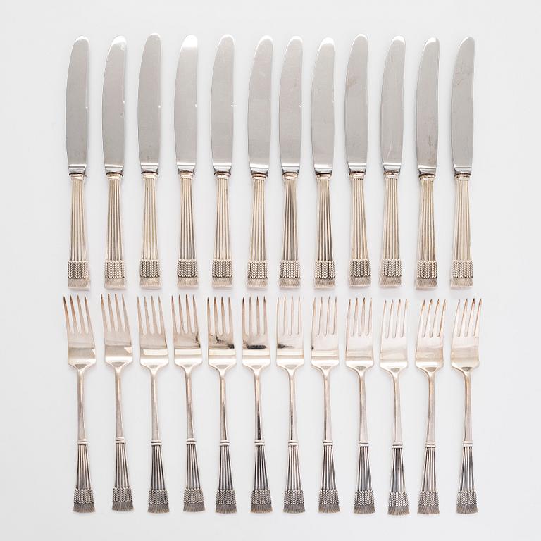 Mauno Honkanen,  a 36-piece set of 'Tähkä' silver cutlery, Tillander, Helsinki 1975 ja 1978.