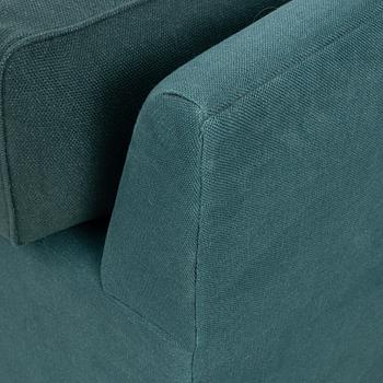 Josef Frank, a model 3031 sofa, Firma Svenskt Tenn, 2020.