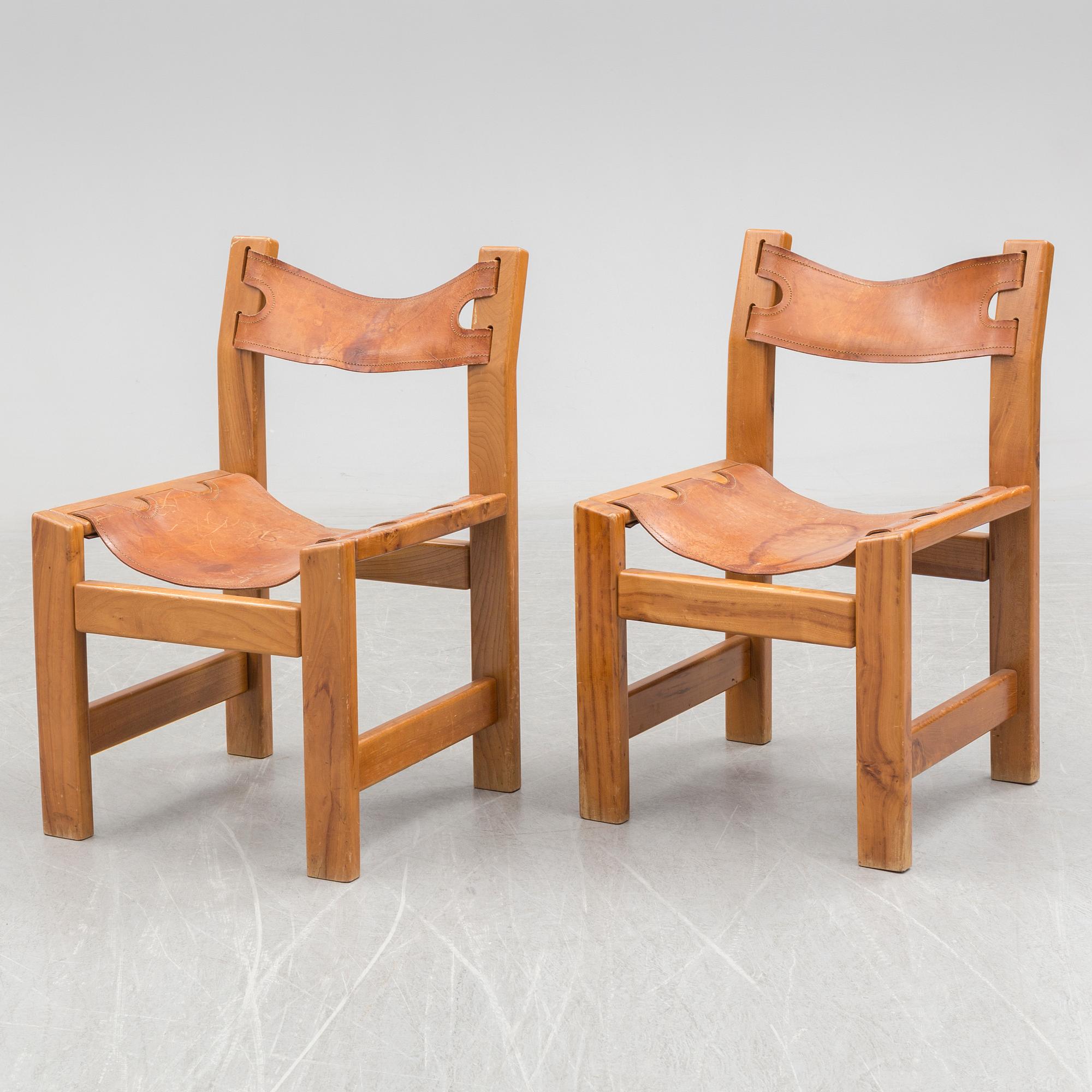 Six French 1960s chairs.