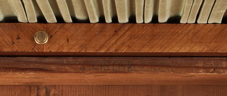 POUDREUSE, tillskriven Johan Jacob Eisenbletter (verksam i Stockholm 1732-1813). Rokoko.
