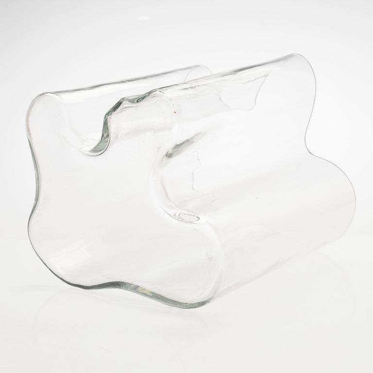 Alvar Aalto, a '3031' vase for Iittala, unsigned.