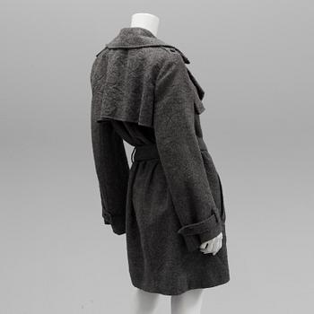 COAT, Ninia Ricci, size 42.
