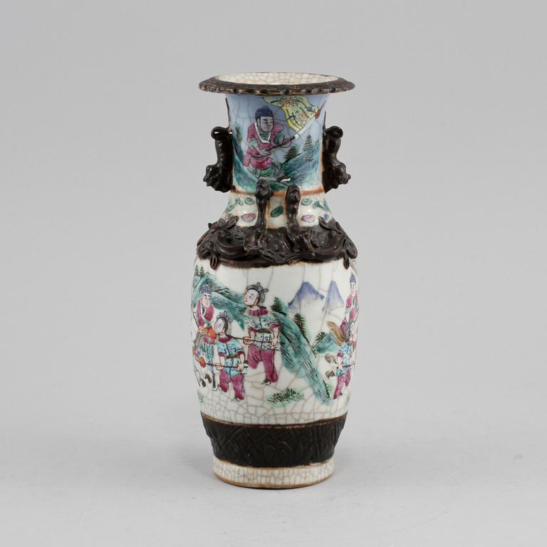 VAS, Kina, porslin, 1900-talets första hälft.