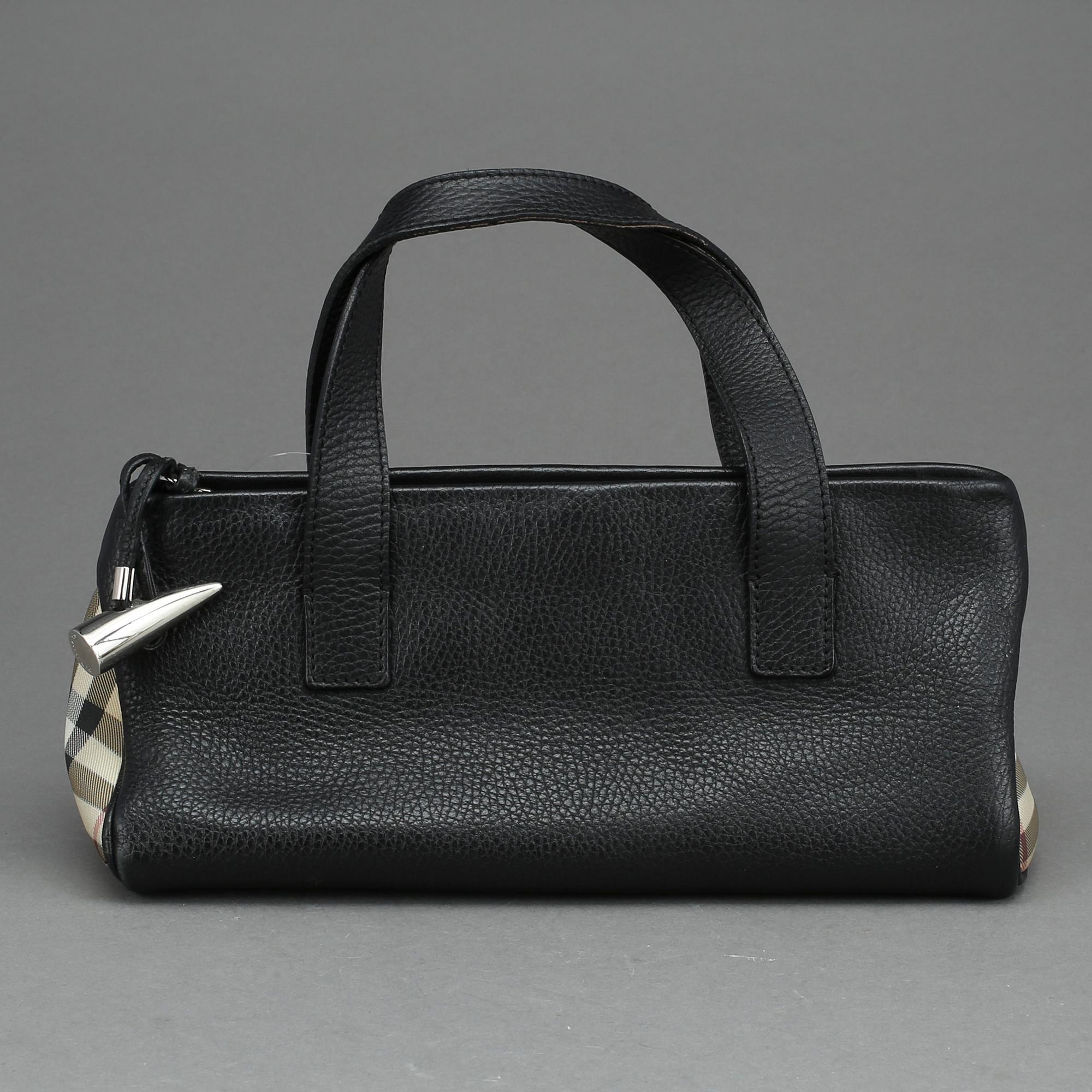 VÄSKA, Burberry.
