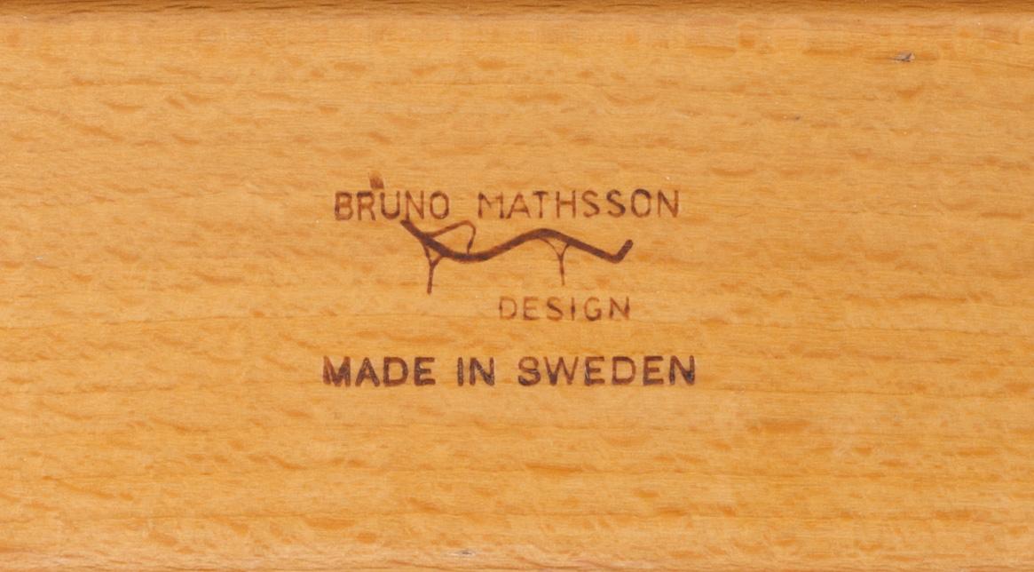 FÅTÖLJ, "Pernilla", Bruno Mathsson, 1900-talets andra hälft.