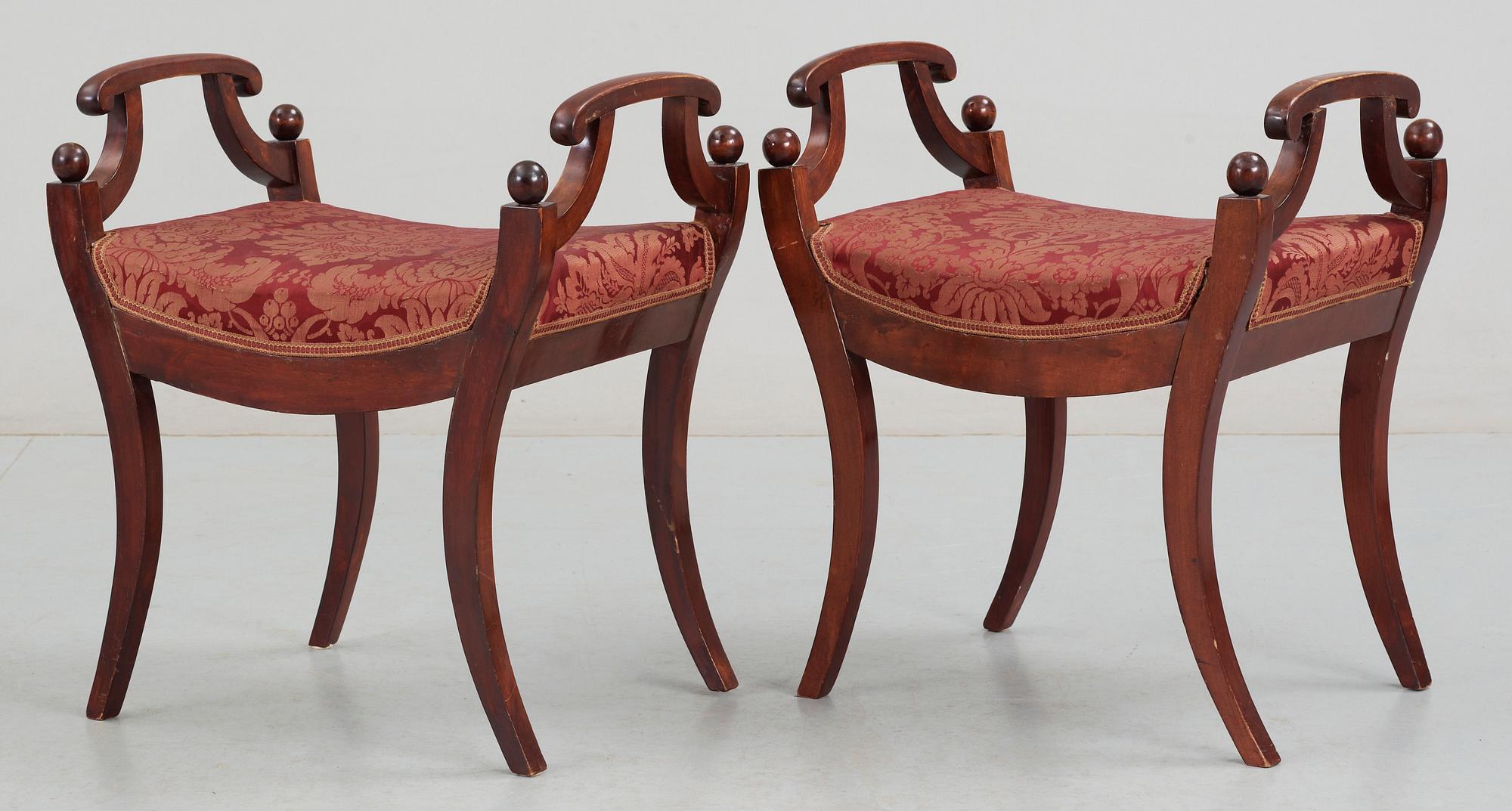 BANKETTER, ett par, Karl Johan, 1800-talets första hälft.