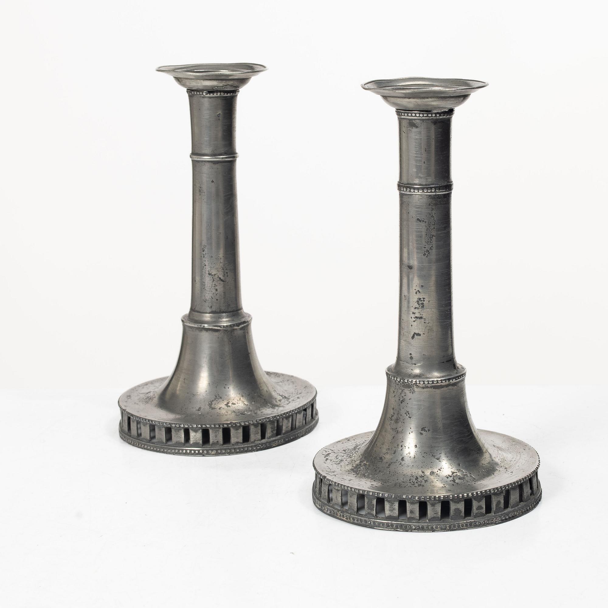 A pair of late gustavian pewter candlesticks attr. to Hans Wicksten (master in Västerås 1782-1810/14).