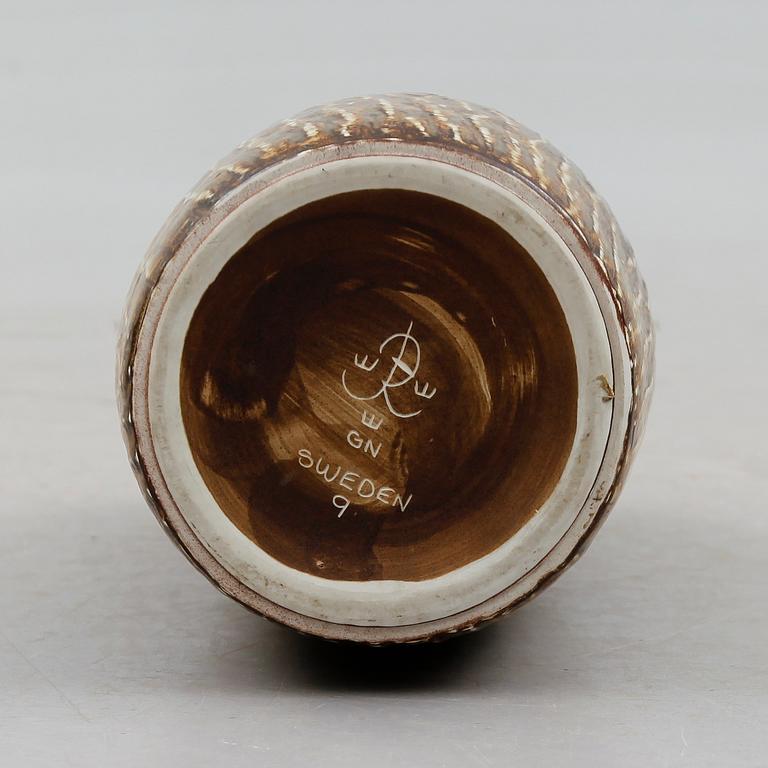 GOLVVAS, stengods, "Rubus", Gunnar Nylund, Rörstrand.