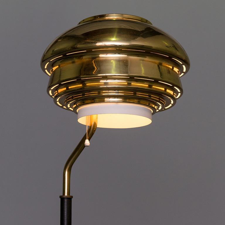 ALVAR AALTO, a 'A808' floor lamp for Valaistustyö.