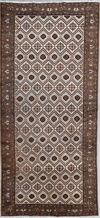 MATTA, old orientalisk, ca 390x180 cm.