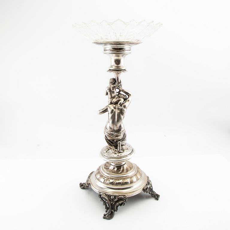 Pedestal bowl in nickel silver, late 19th century.