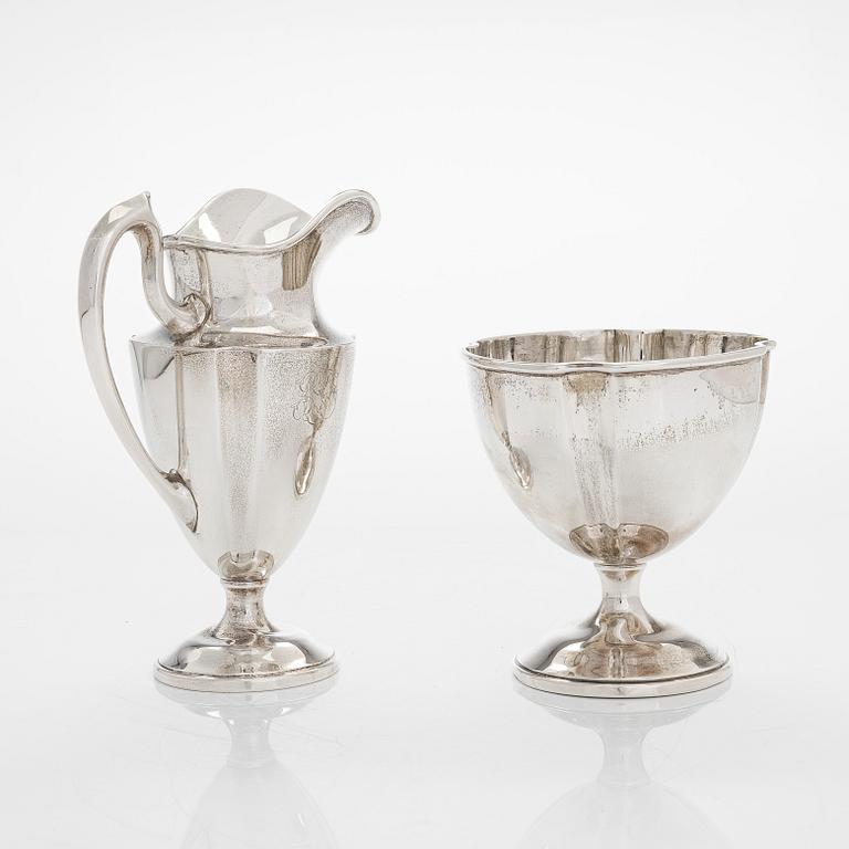 Kaffe- och teservis, 5 delar, silver, på försilvrad bricka, USA, sannolikt 1930-tal.