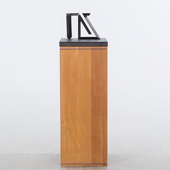 CARL MAGNUS, skulptur, brons, "Pavane II", signerad och daterad -87, numrerad 6/6.