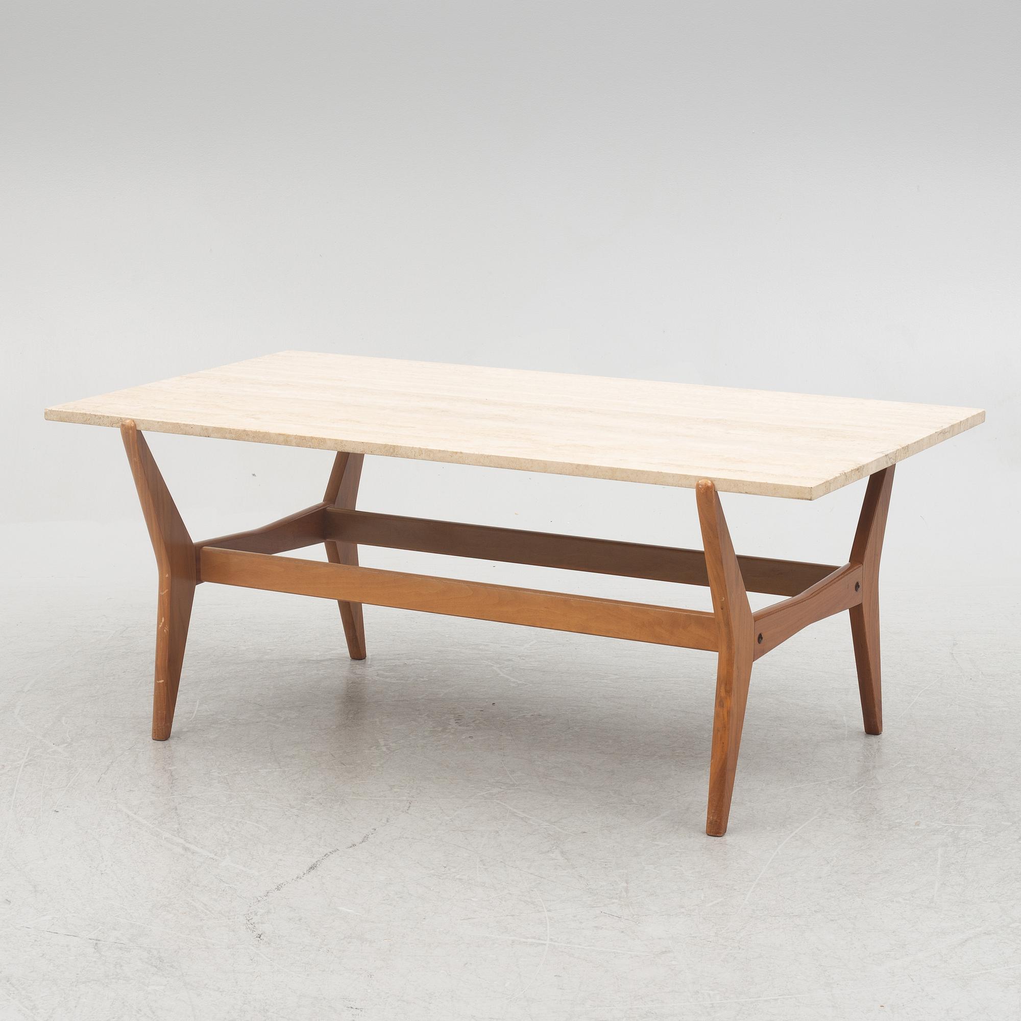 A coffee table, second half of the 20th century.