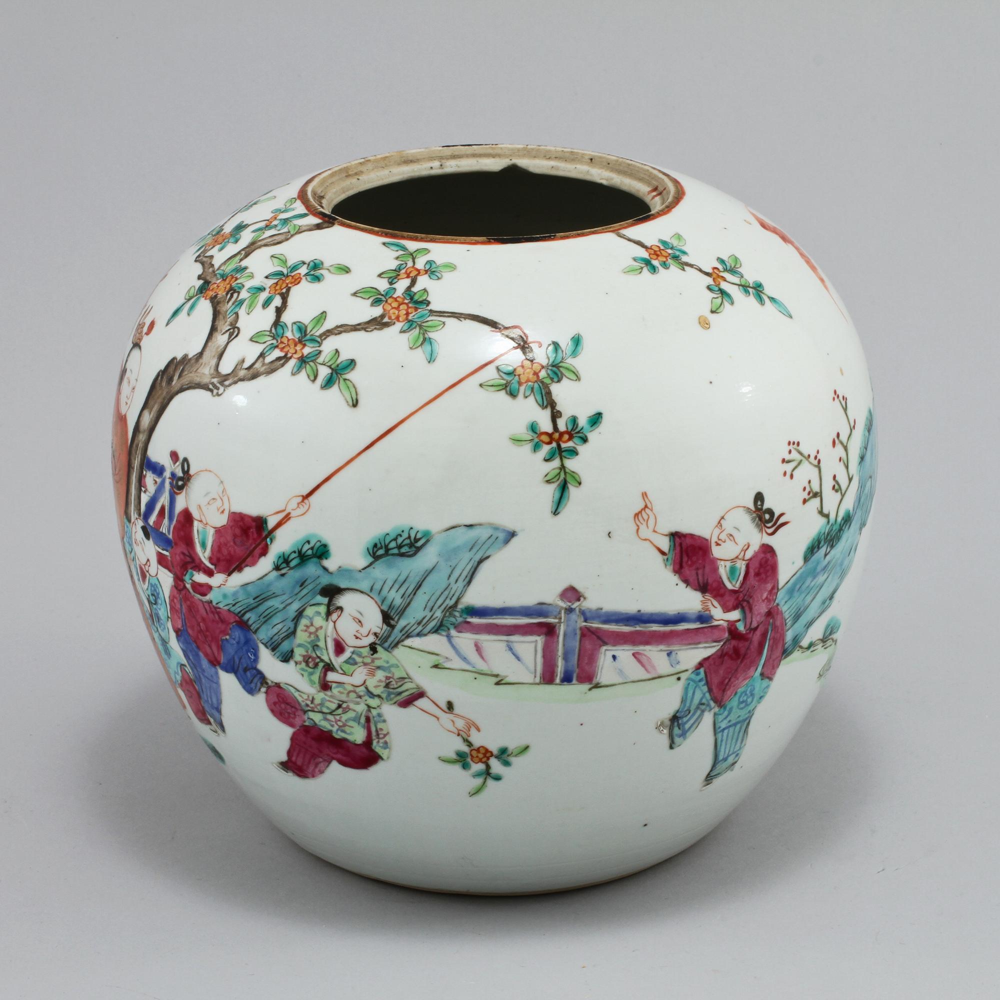 BOJAN, porslin, Kina, 1800-tal.